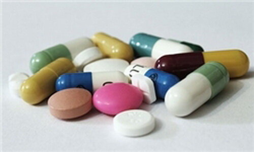 مصرف خودسرانه داروها و مکملها چه عواقبی دارد؟