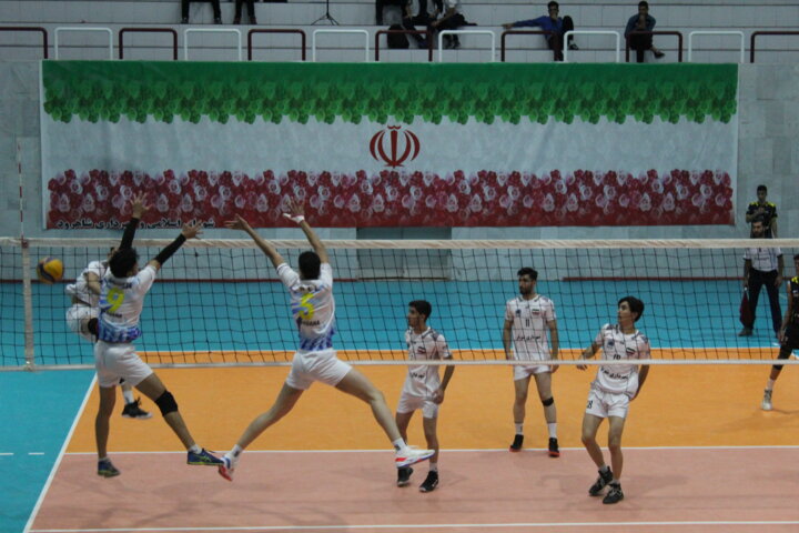 تیمهای مرحله یک چهارم نهایی رقابتهای والیبال لیگ دسته یک جوانان کشور مشخص شدند