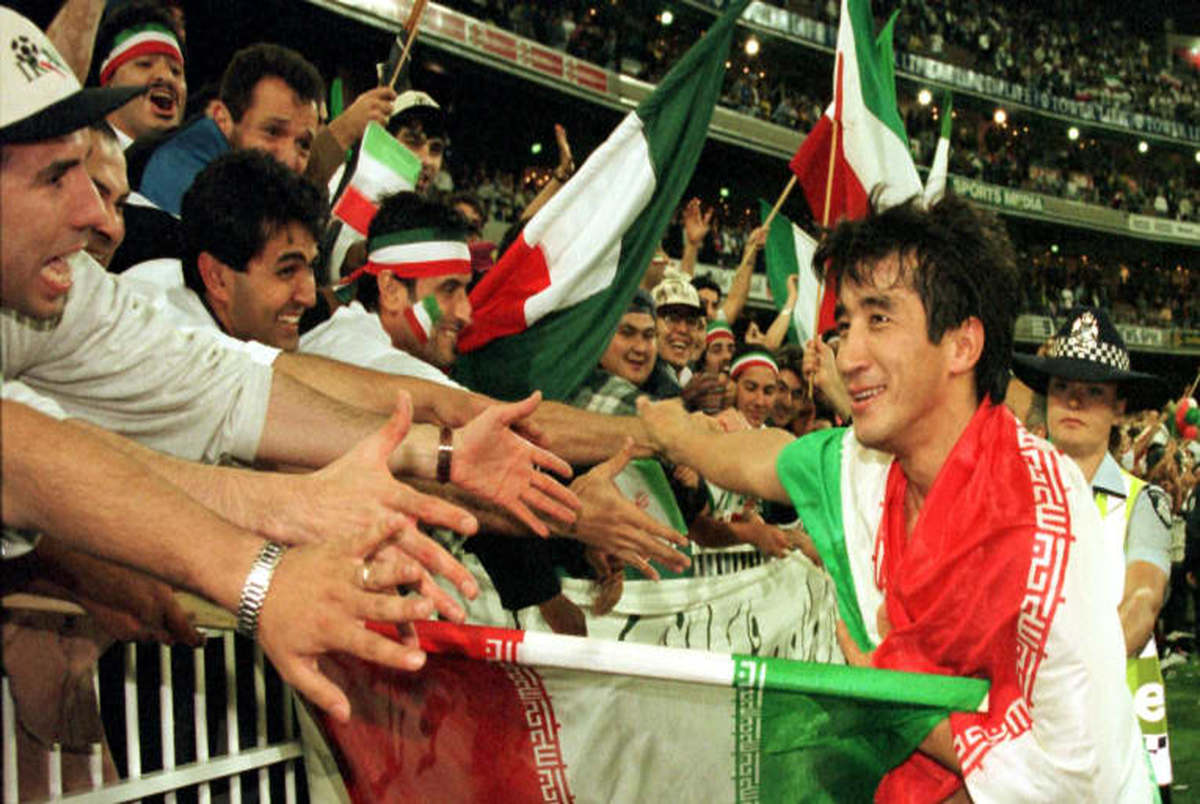 هشتم آذر؛ میکس حماسه ملبورن و نبرد لیون