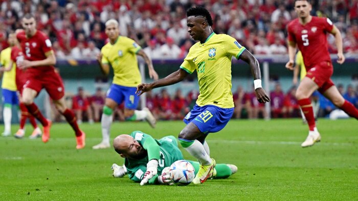 روز پنجم به روایت تصویر؛ زیباترین گل جام در حضور داور ایرانی