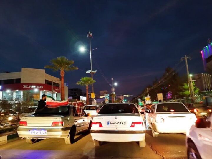 شادی سیستانی و بلوچ از پیروزی تیم ملی ایران مقابل ولز