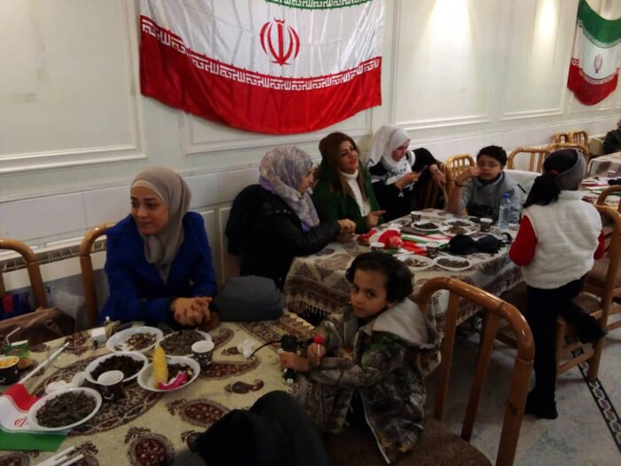 شادمانی ایرانیان مقیم دمشق از پیروزی تیم فوتبال ایران در مقابل ولز 