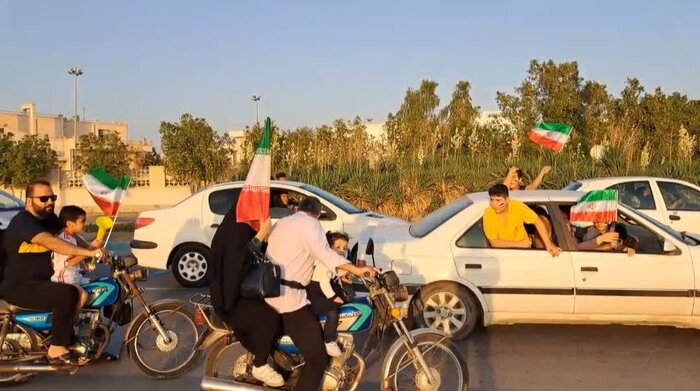 جشن و پایکوبی پایان ناپذیر فرزندان دیار رئیسعلی در جوار خلیج فارس