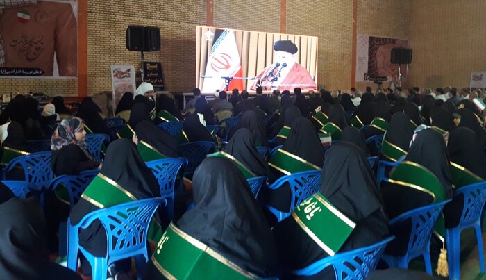 امام جمعه گناوه: بسیج تهدیدها را به فرصت تبدیل کرد