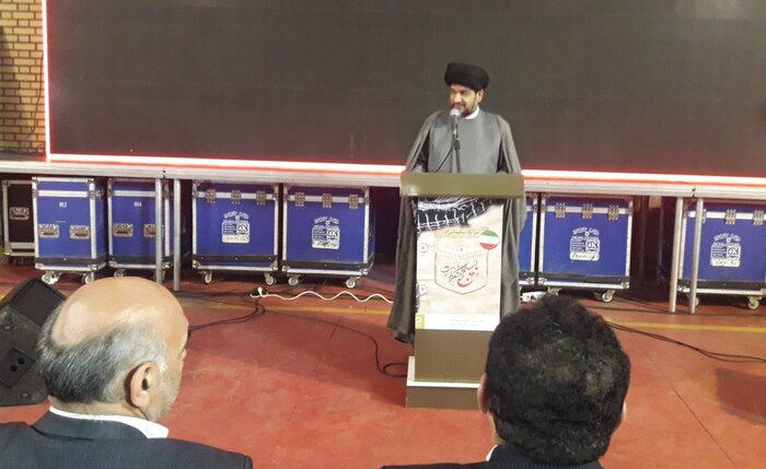 امام جمعه گناوه: بسیج تهدیدها را به فرصت تبدیل کرد