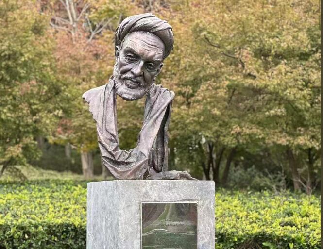 Bust of Iranian poet Saadi unveiled in China’s Nanjing