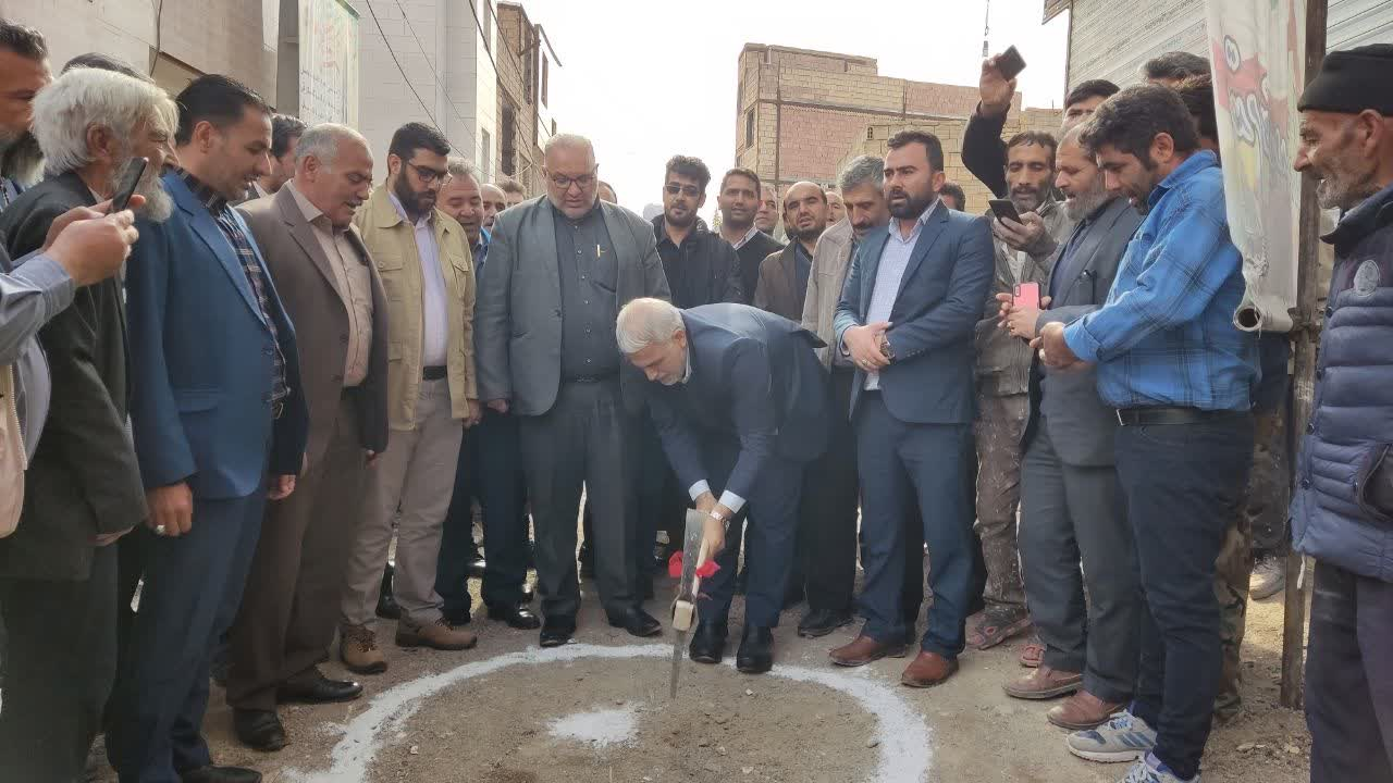 طرح توسعه گازرسانی روستای قلعهنو پاکدشت آغاز شد