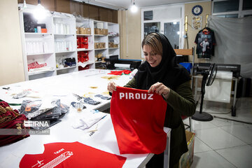 Name of Pirouz on T-shirts of fans of Iran soccer team