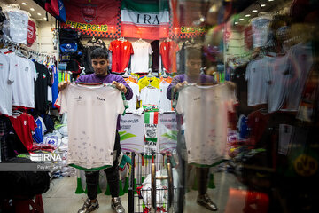 Name of Pirouz on T-shirts of fans of Iran soccer team