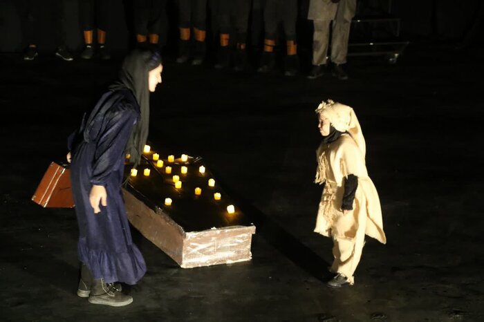 جشنواره تئاتر فارس ، درخشش چراغ امید در تماشاخانه های شیراز 