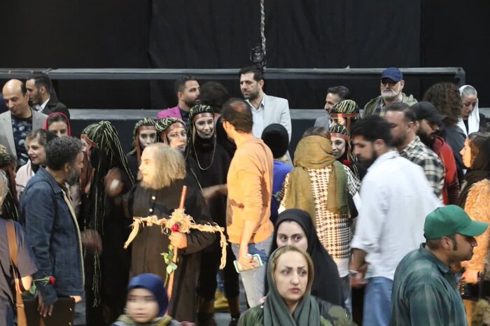 جشنواره تئاتر فارس ، درخشش چراغ امید در تماشاخانه های شیراز 