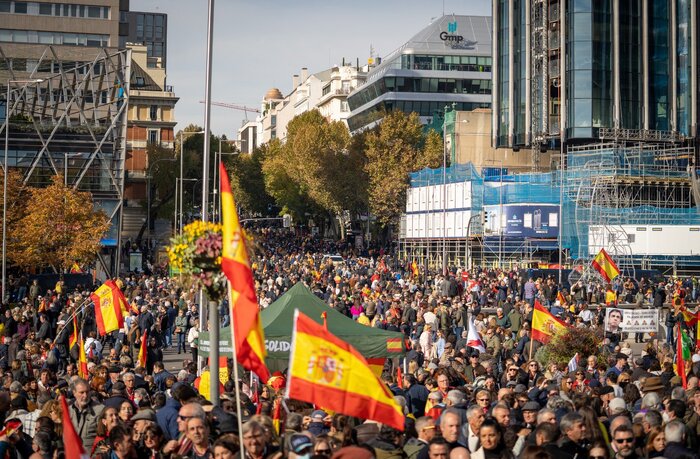 نخست‌وزیر اسپانیا: زمان صلح در اوکراین فرا رسیده است