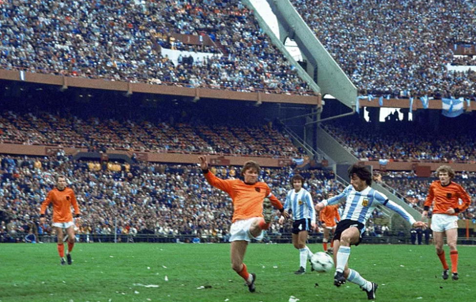 سیاسیترین بازیهای جامهای جهانی؛ ۱۲ مسابقه تاریخی