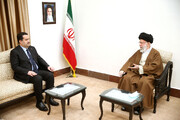  عراقی وزیر اعظم کی ایرانی سپریم لیڈر سے ملاقات