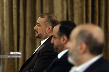 En images ; le Premier ministre irakien en visite à Téhéran