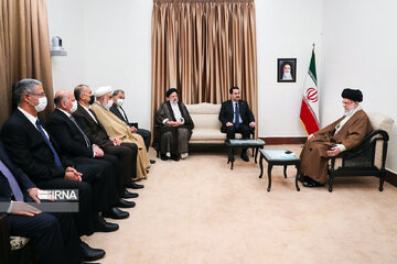 Supreme Leader’s meeting with Iraqi PM