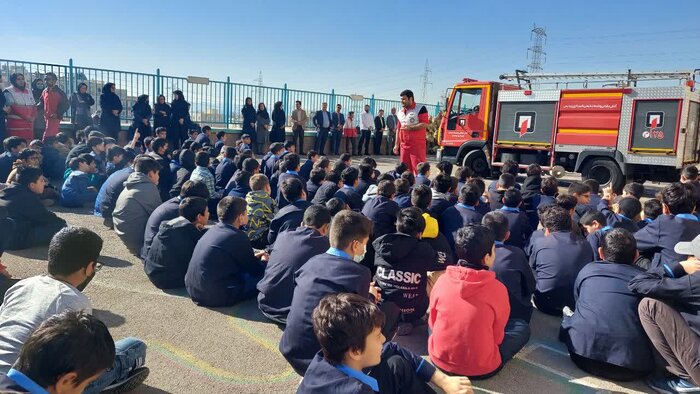 زنگ بیست و چهارمین مانور زلزله همزمان با مدارس کشور در پردیس بهصدا درآمد