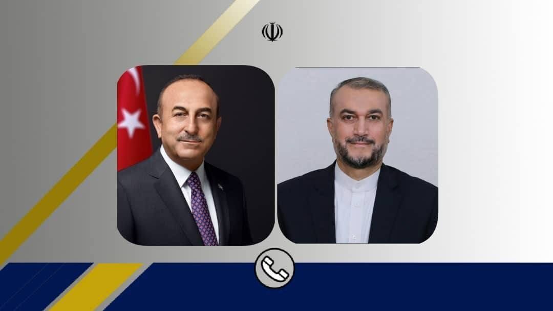 Amir Abdollahian und Çavuşoğlu diskutieren über Eskalation der Spannungen an den Grenzen zwischen der Türkei und Syrien