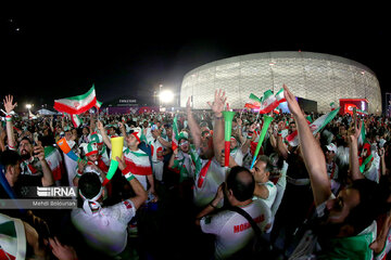 Iran vs USA fans in World Cup 2022