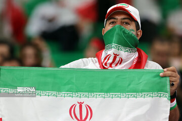 Iran vs USA fans in World Cup 2022