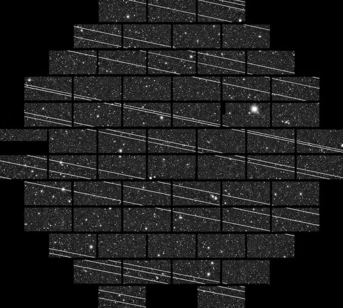 تصویری از تلسکوپ ۴ متری «بلانکو» با ۱۹ رد از ماهوارههای استارلینک