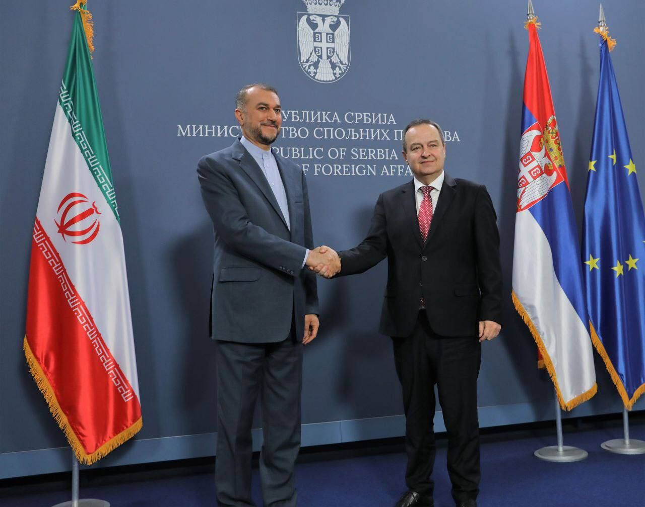 ایران اور سربیا کے وزرائے خارجہ کے درمیان ملاقات