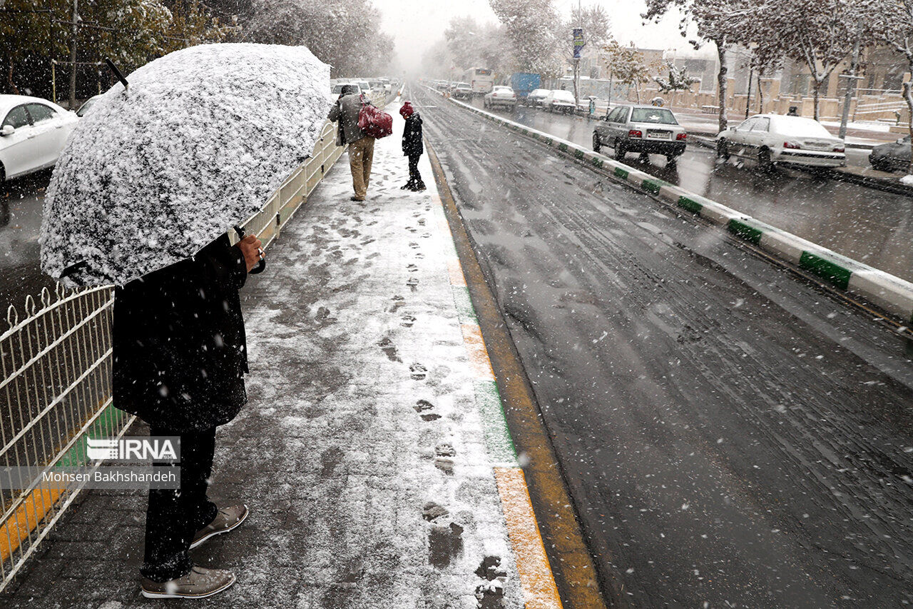 هواشناسی مازندران نسبت به آبگرفتگی معابر عمومی و کاهش دما هشدار داد