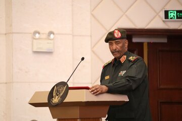 رئیس شورای حاکمیتی سودان بر خروج نیروی مسلح از فعالیت سیاسی تاکید کرد