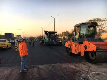 آغاز عملیات بهسازی آسفالت بزرگراه آزادگان/بازدید رایگان دانشجویان از برج آزادی