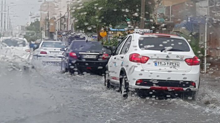 برف و باران مساوی آوارگی مسافران