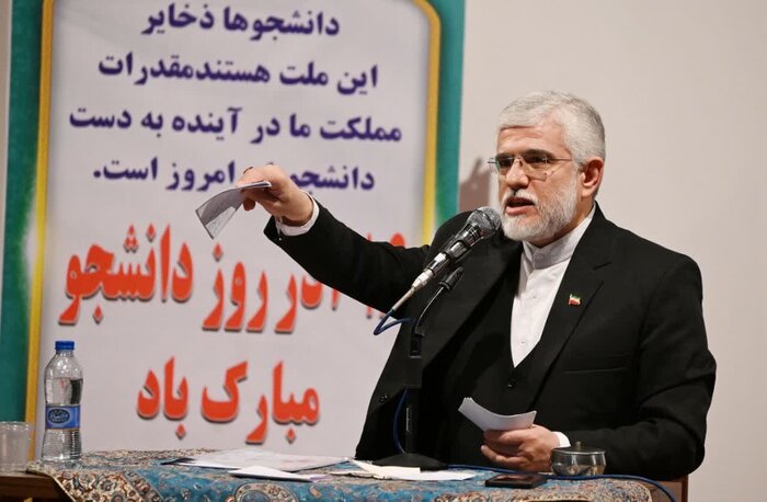 حاشیهنگاری دیدار استاندار گلستان با دانشجویان؟ اتفاقات اخیر کشور اعتراض بود یا اغتشاش؟