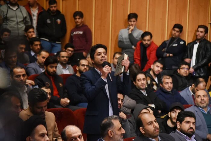 حاشیهنگاری دیدار استاندار گلستان با دانشجویان؟ اتفاقات اخیر کشور اعتراض بود یا اغتشاش؟