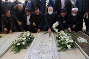 مزار شهدای حمله تروریستی حرم شاهچراغ(ع) در شیراز رونمایی شد