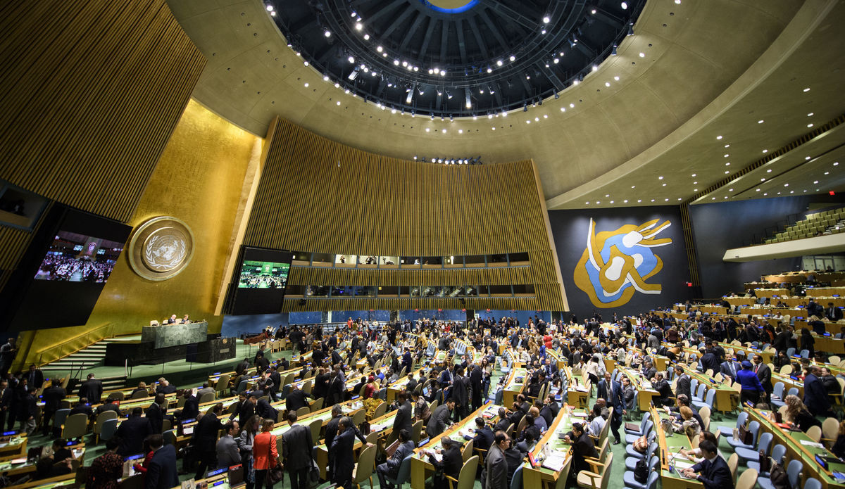 Die Vereinten Nationen fordern die Vernichtung der Atomwaffen des zionistischen Regimes
