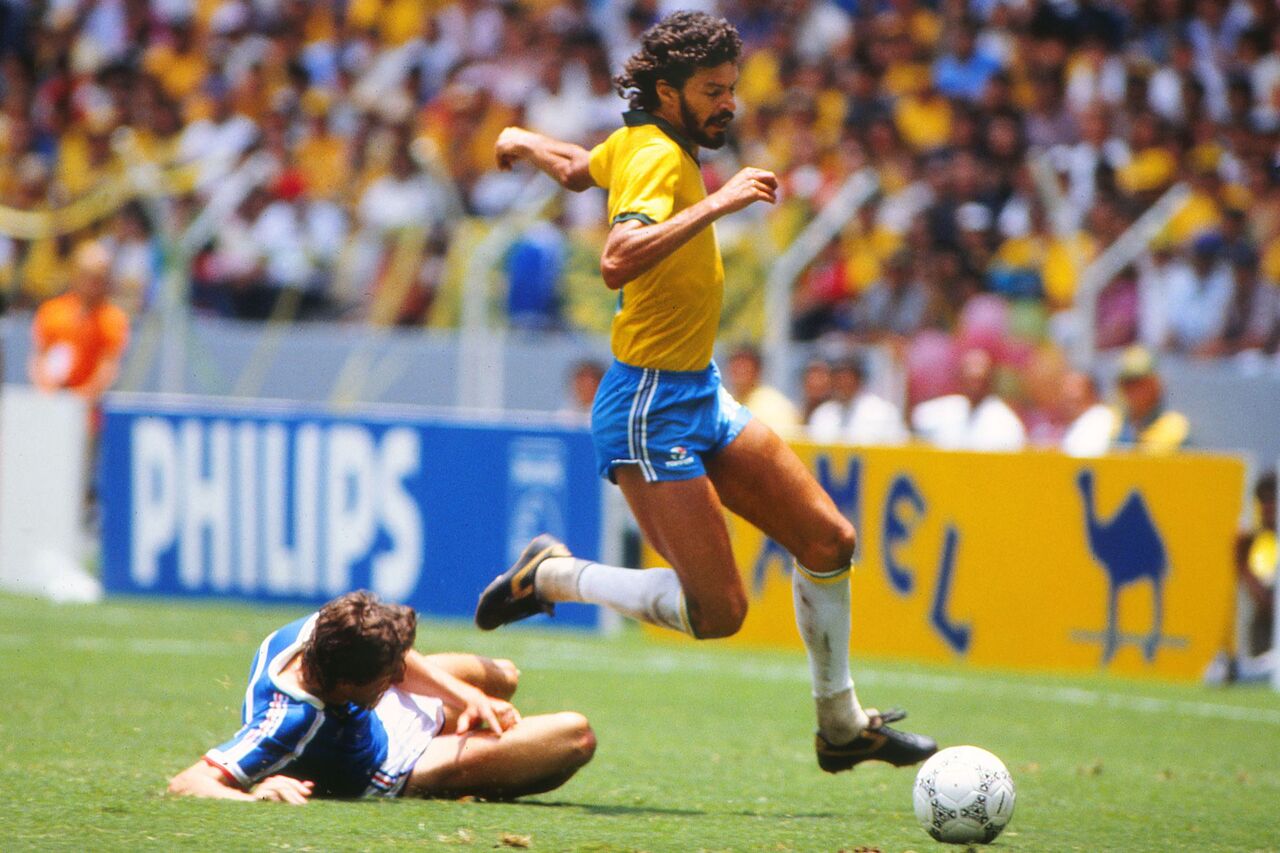 جام جهانی ۱۹۸۲؛ هنرنمایی چگوارای فوتبال