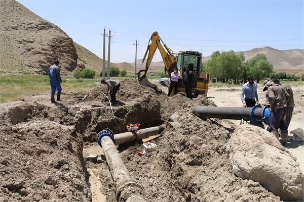 آبرسانی به ۲۵ روستای شهرستان مُهر ازسوی گروه های جهادی استان فارس در حال اجرا است