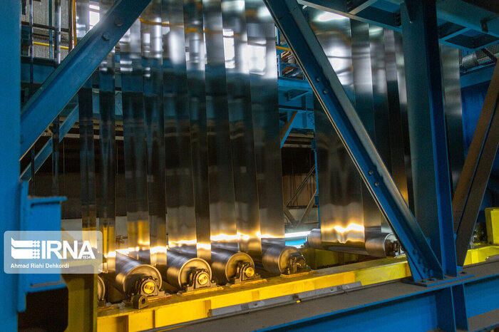 موج خدمت دولت سیزدهم/ پنج هزار شغل و احیای ۱۲۲ واحد صنعتی راکد در لرستان