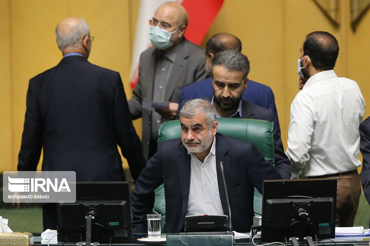 Iran's response to some neighbors' ambitions will be crushing: MP