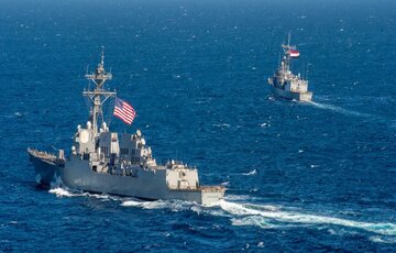 تمرین مشترک نیروی دریایی آمریکا، عراق و کویت در آب‌های خلیج فارس 