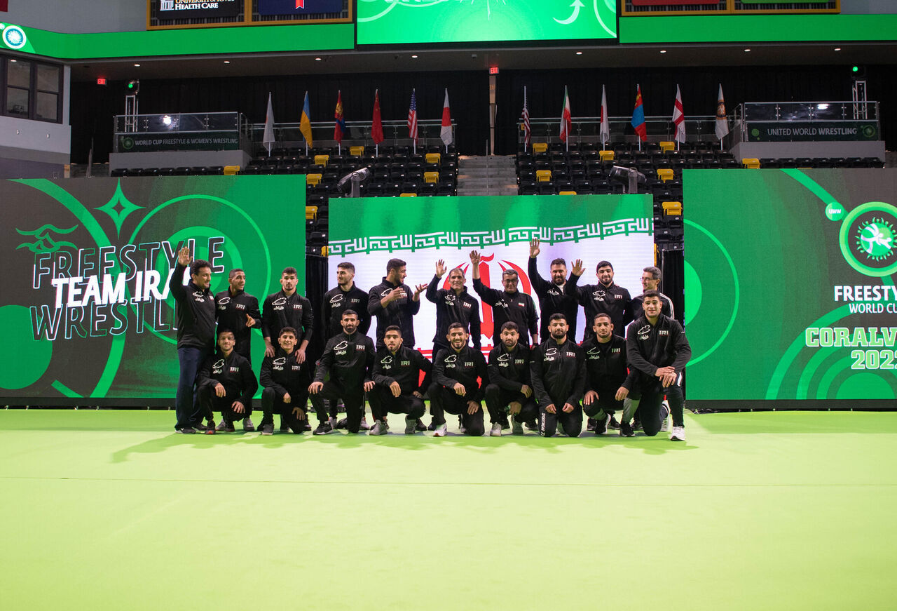 Iran freestyle wrestling team runners-up in World Cup