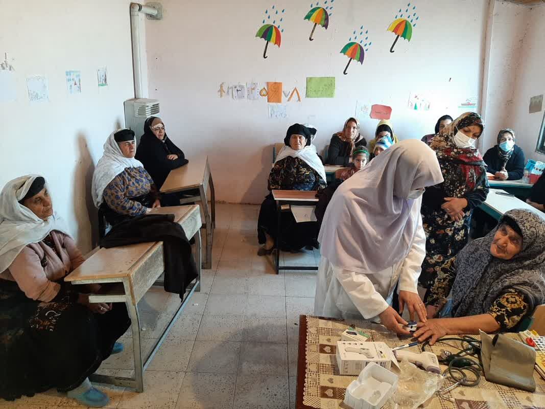 اولین اردوی جهادی پزشکی در مناطق عشایری قزوین برگزار شد