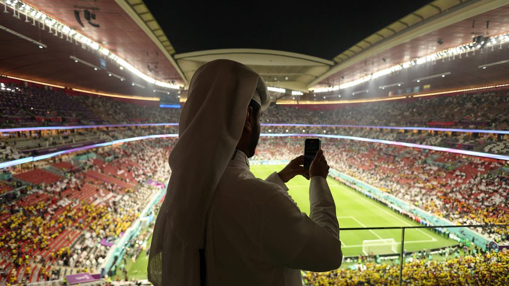 فلسطین مقابل چشم جهانیان