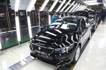 افزایش ۴۴درصدی تولیدکامل در ایران خودرو/برنامه تولید ۲۱۰هزار دستگاه خودرو در سه ماهه پایانی سال