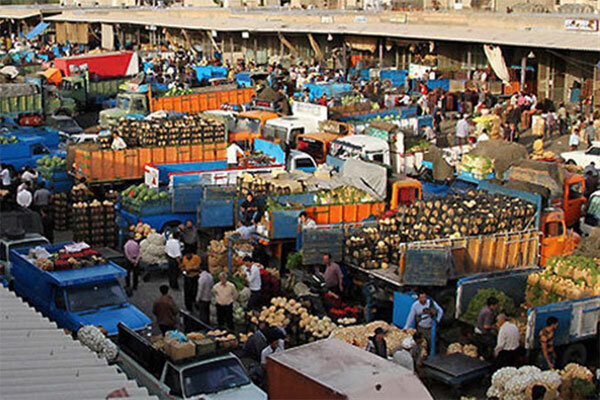 میوه‌فروشان مشهدی حساب خود را از شهرداری جدا می‌کنند