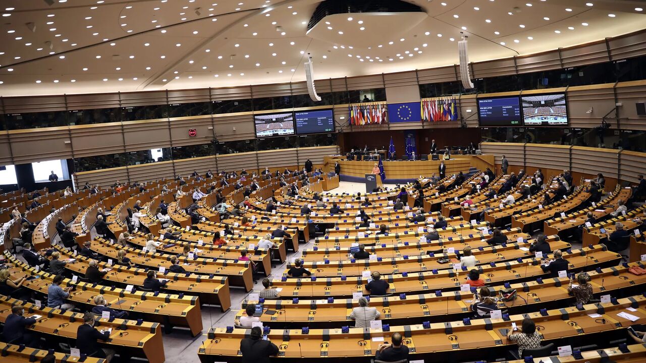 لغو مصونیت ۲ عضو دیگر پارلمان اروپا به اتهام فساد مالی