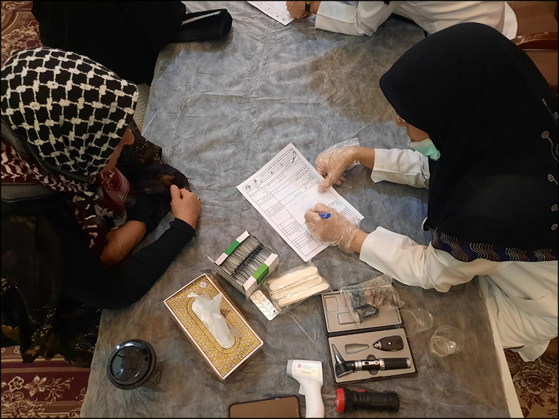  گروه جهادی شهید کاظمی درشهرک امید شهرستان ملارد خدمات پزشکی رایگان ارائه کرد