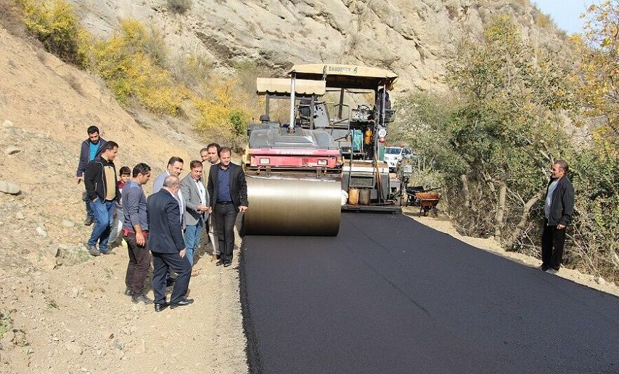 ۱۲۰ کیلومتر از راه‌های روستایی استان اردبیل آسفالت شد