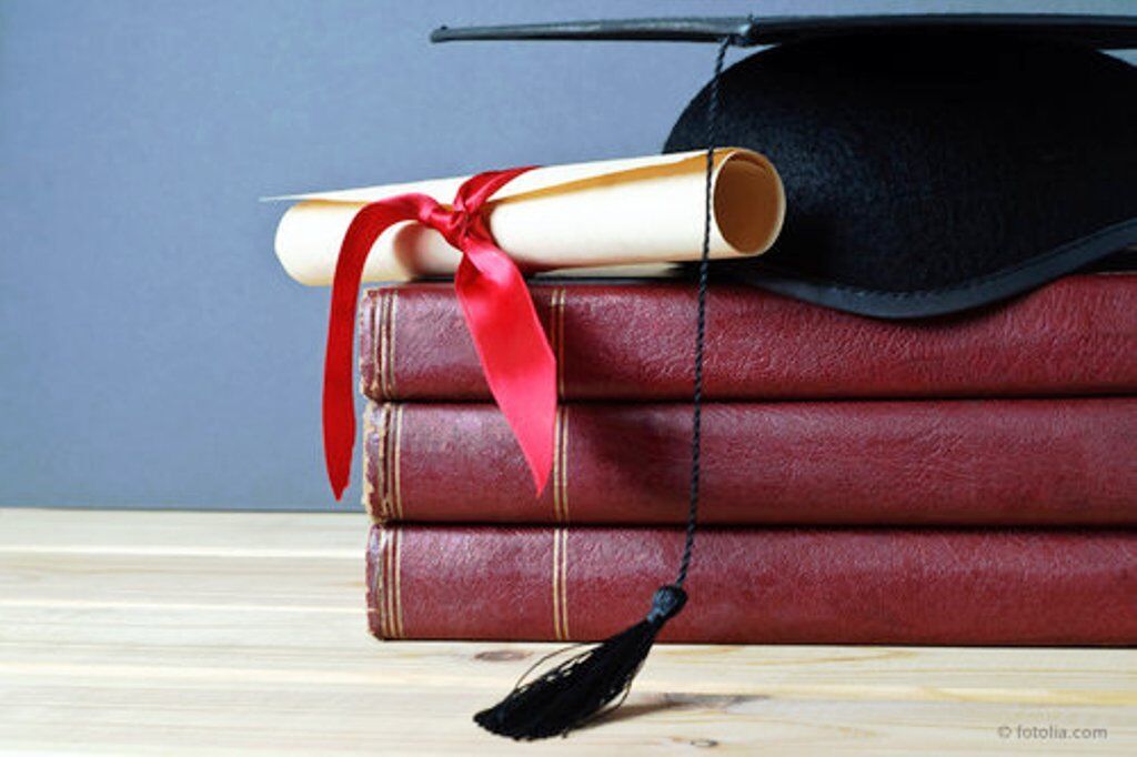 برگزاری جشنواره پایان نامههای برتر زبان و ادبیات فارسی