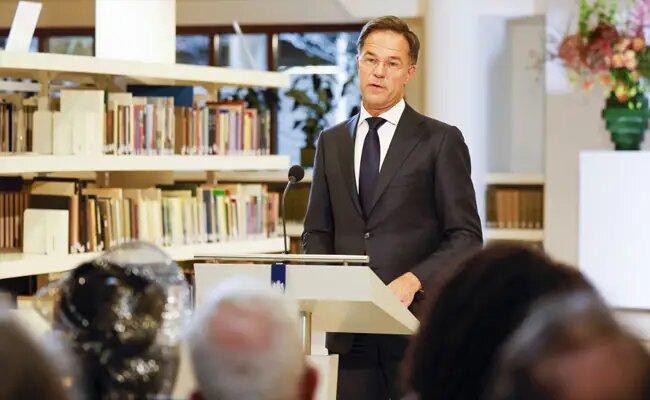 Başbakan Mark Rutte'nin istifası sonucunda Hollanda hükümeti düştü