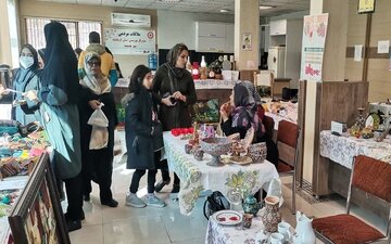 نمایشگاه توانمندی‌های زنان سرپرست خانوار در بروجرد برپا شد